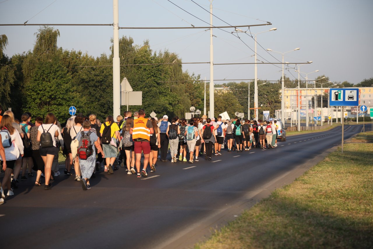 Maryjne święto w Wąwolnicy. Pielgrzymki wyruszą z całego regionu