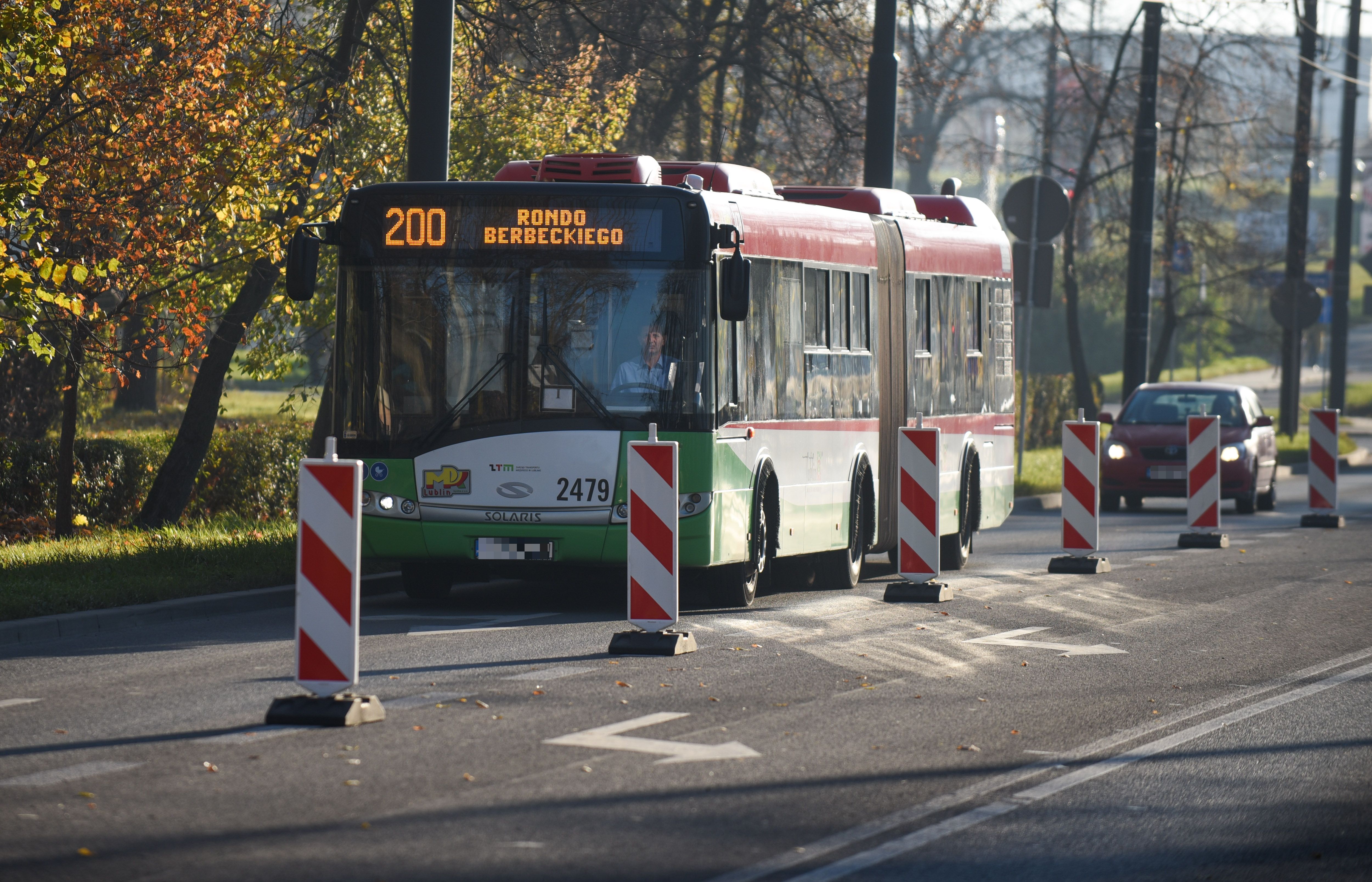 Specjalne linie autpbusów i zmiany organizacji ruchu przy lubelskich cmentarzach
