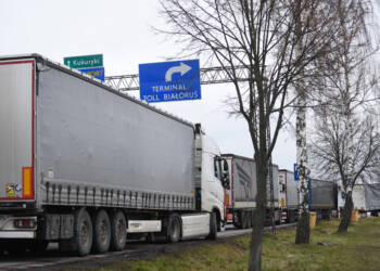 EAttachments6927593baf106bf3cb42f5ea93150920233f4db