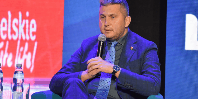 "Nie muszę pytać się o podpisywane umowy". Prezes PKOl odpowiada ws. giełdy kryptowalut 1 EAttachments74745845de1fdc87fbd8f2d7e82a5ddf8ae1a4f