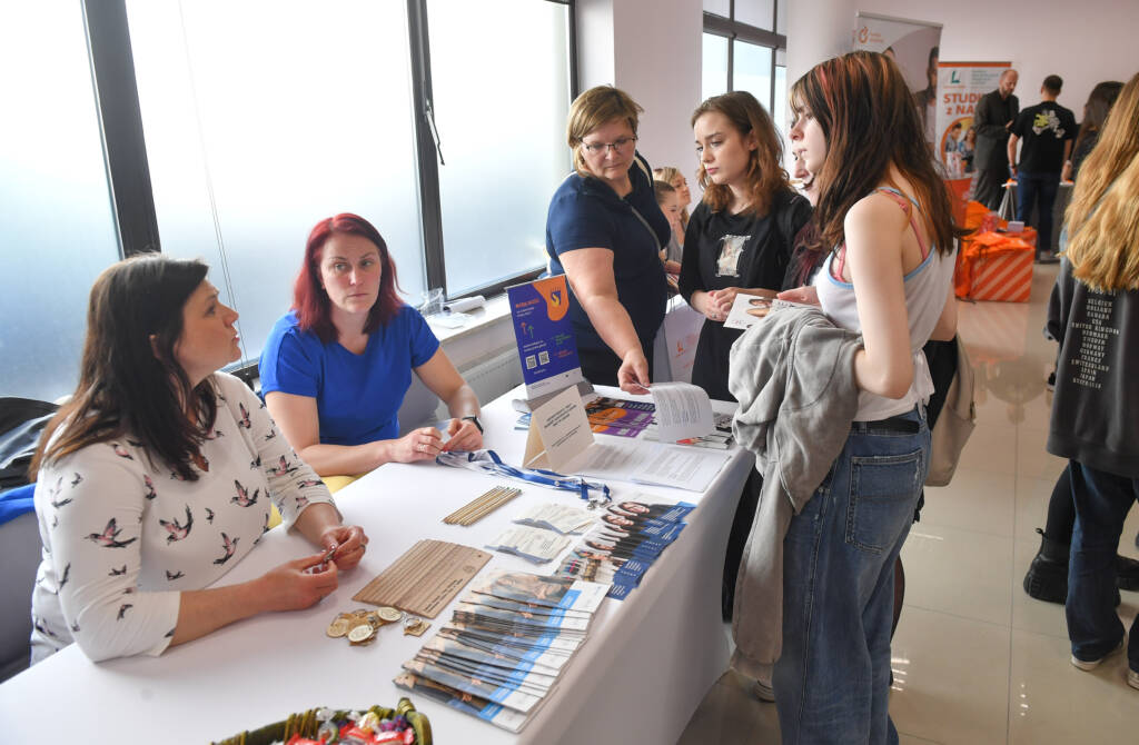 EAttachments7860193896aa523c57fc56f0e280c4c16d566f2