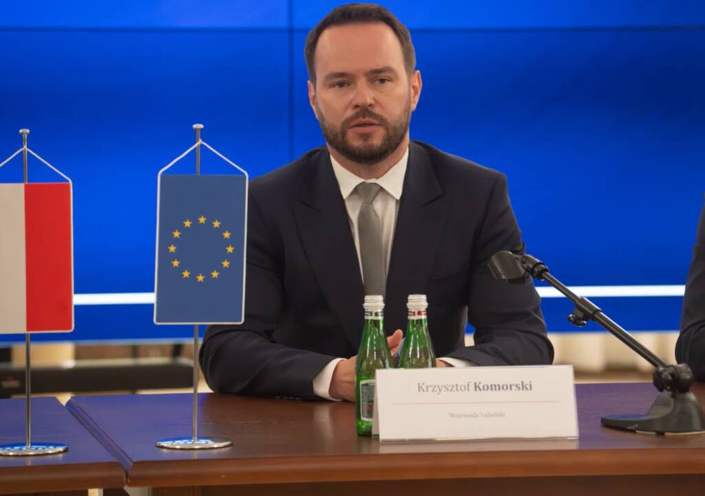 EAttachments8768149a4f3860dbd06f2bc51e14f518e7e89dc xl