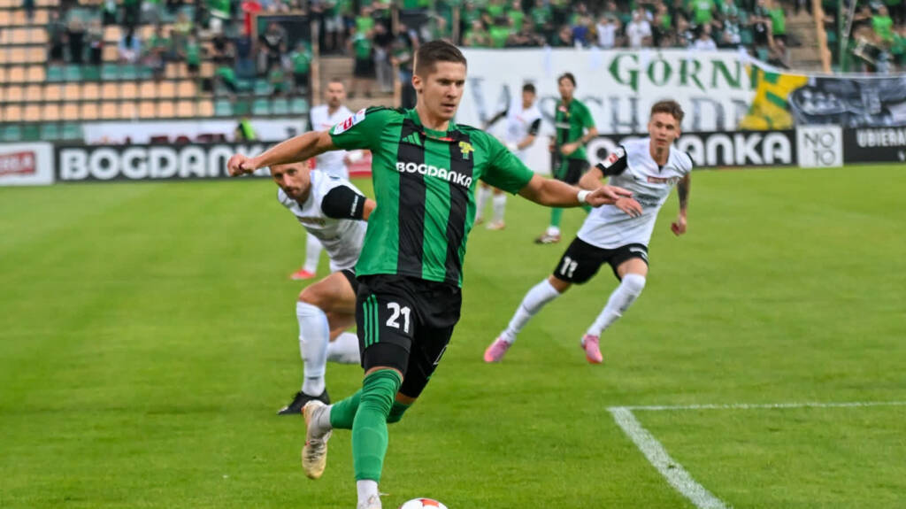 Mecz o "6 punktów". Górnik podejmie Znicz 1 EAttachments8885636ffc5e58b90a859a9f39052c0906d4ef2 xl