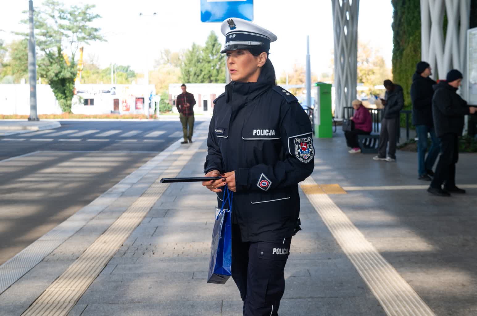 Zadbaj o bezpieczeństwo, noś odblaski. Akcja lubelskiej policji 4 DSC_5632.jpg