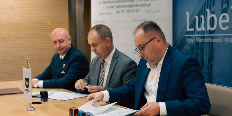 EAttachments8990076d0ea05fd3002eb728c49d7c15aff589c xl