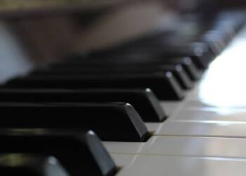 03.10.2025 Iga Movie - o premierze filmu „Chopin, Chopin” 6 EAttachments8993350c80110875b857acee30fbacbe4e3244c xl