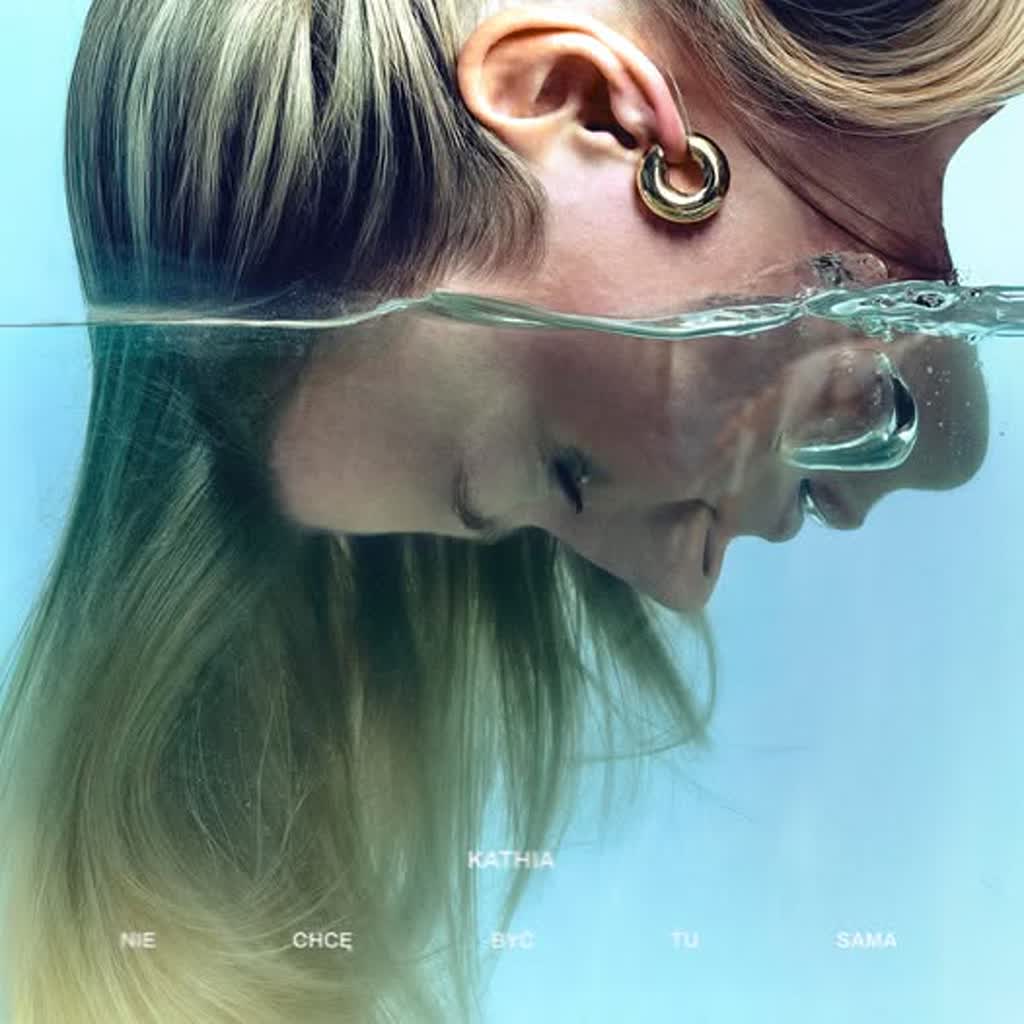 POLSKA PŁYTA TYGODNIA – „Nie chce być tu sama”