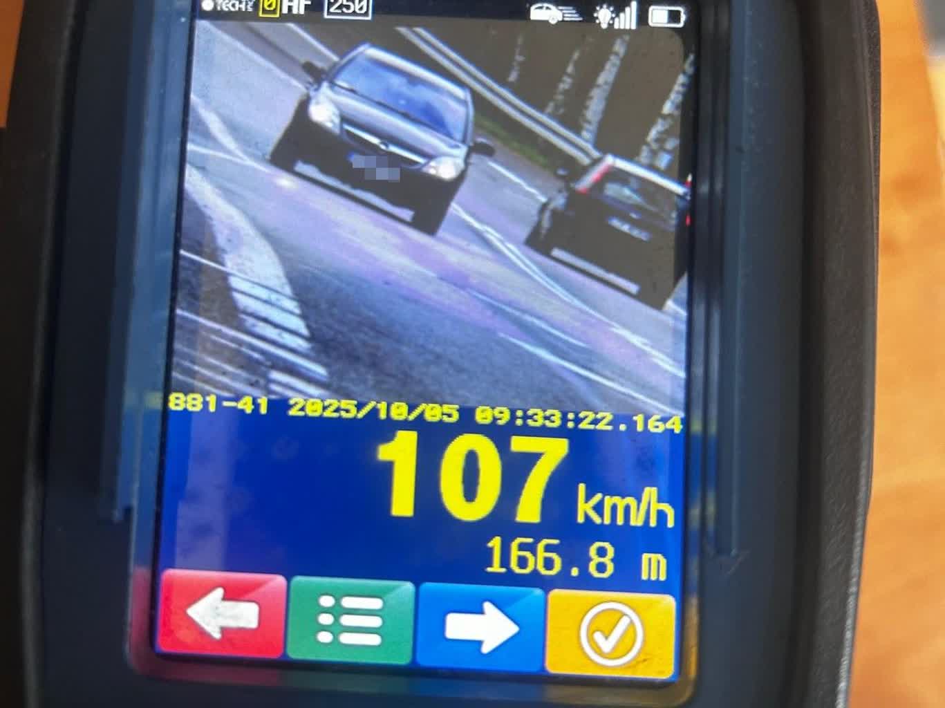 Na liczniku 107 km/h. Pijany pirat drogowy z zakazem prowadzenia pojazdów
