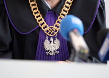 "To była zorganizowana grupa przestępcza". Odpowiedzą za handel dopalaczami 3 EAttachments8997581d4782c3e9e0250c1532e75f82b035298 xl