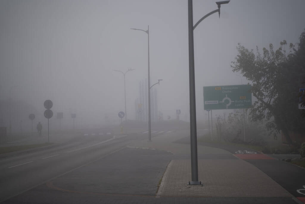 Gęste mgły w regionie. IMGW ostrzega kierowców 1 EAttachments8999808df5b01c078866adc16daa890574bff2d xl