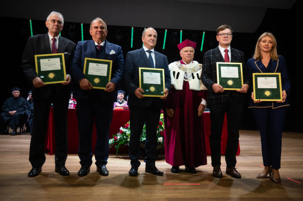 EAttachments9005315e9c435a8bd25c4c518765e18c7ee3871 xl 1