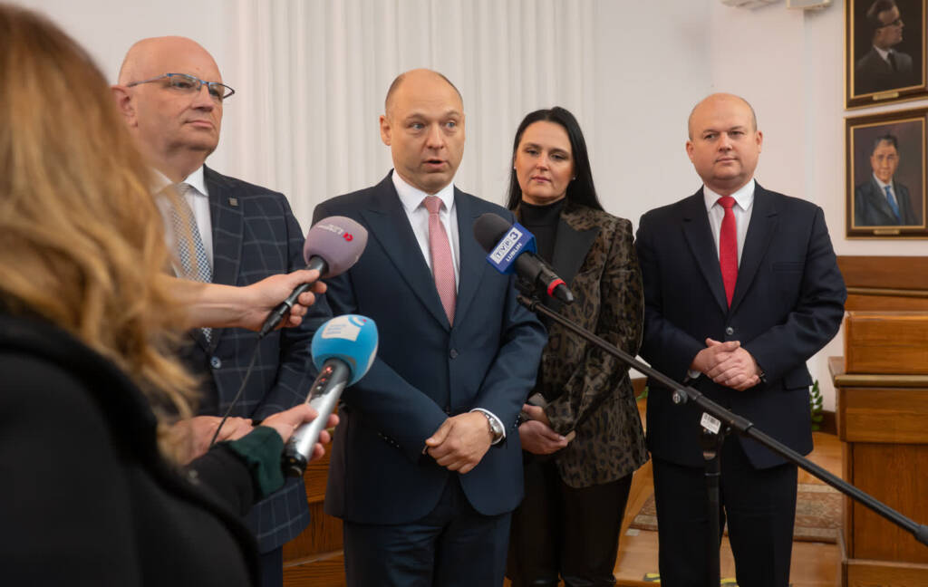 EAttachments900693153aa9b9b6911d3a31beddaed608ecaf5 xl