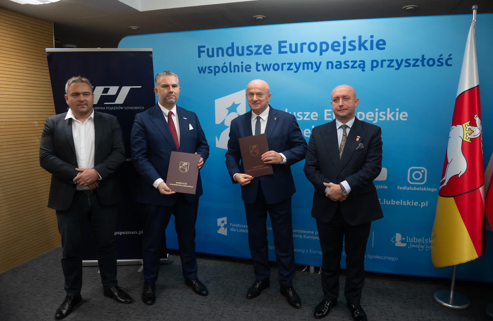 Nowe szynobusy dla województwa. Umowa na prawie 200 mln zł