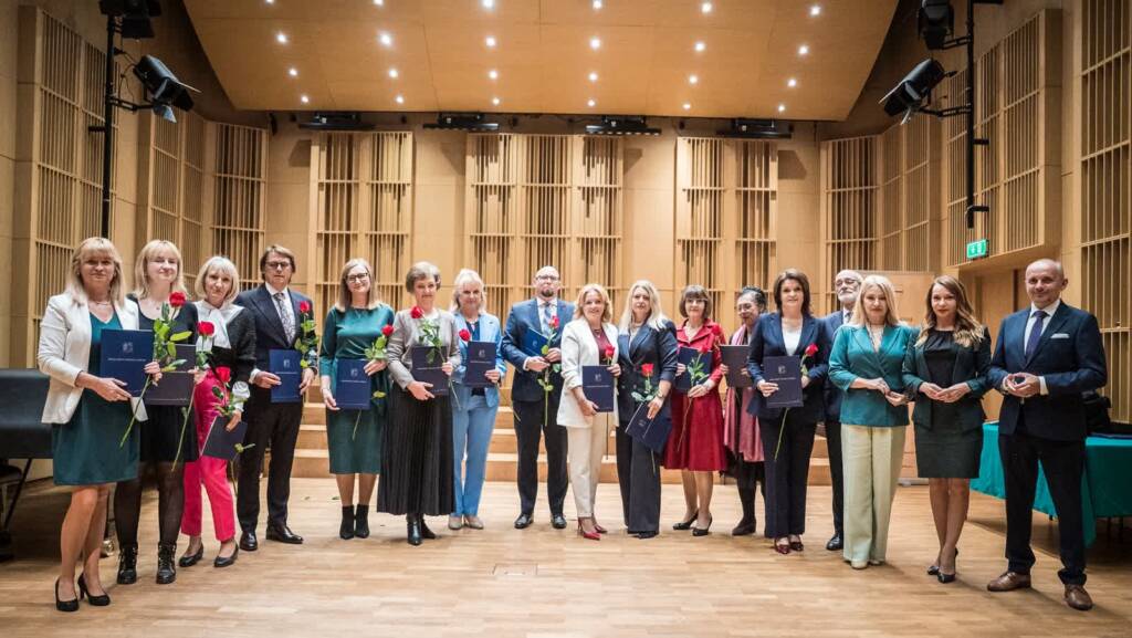 EAttachments901248841ad569af6b40b85beb4f92a65d72a8d xl