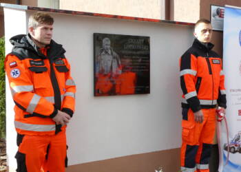 EAttachments9012724ef052c29e652eace3bdc60dcc58fa18c