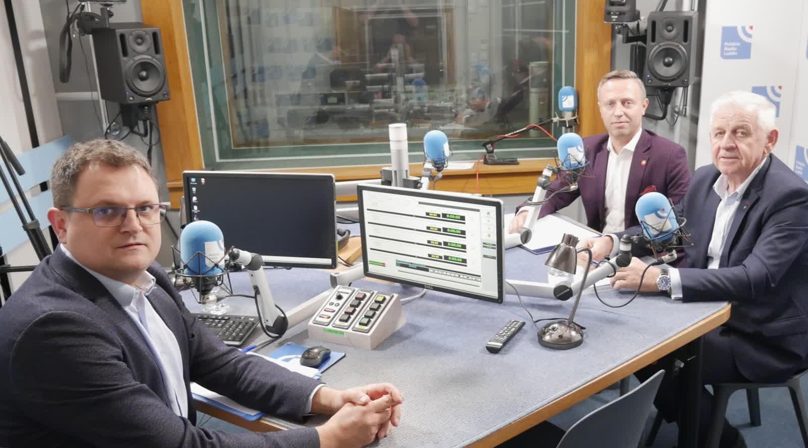 Dwa lata koalicji. Jak wpłynęły na samorządy?