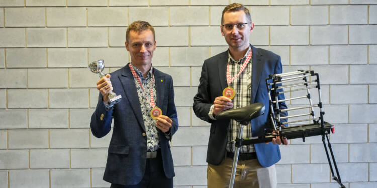 EAttachments9018313e7a9239624799b3dcf3bb5108eb90e7f xl