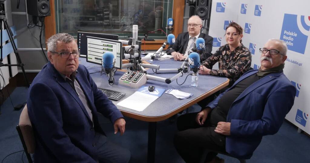 EAttachments9020408c66a3fc377bd608f95e673dd9a484bcb xl