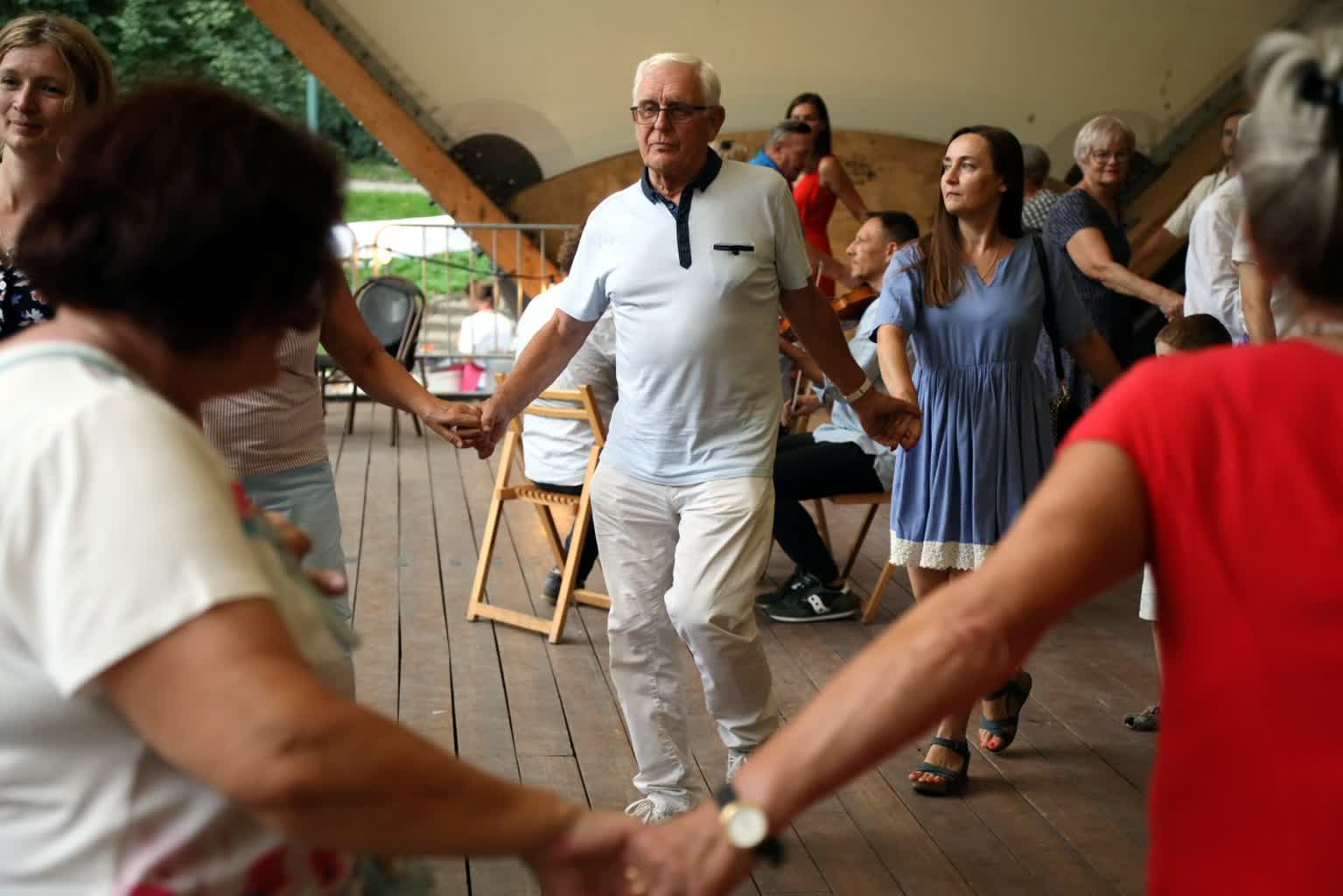 Taneczne Rozdroża Tradycji. Potańcówka na dechach z big-bandem