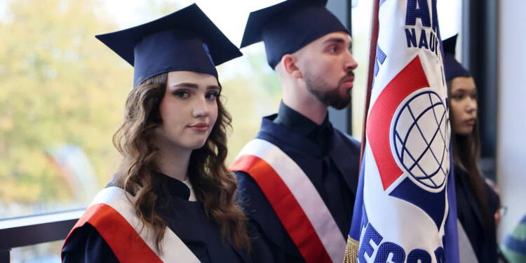 EAttachments902529991ce581d232b89a304a178701a0b6a2a xl 1