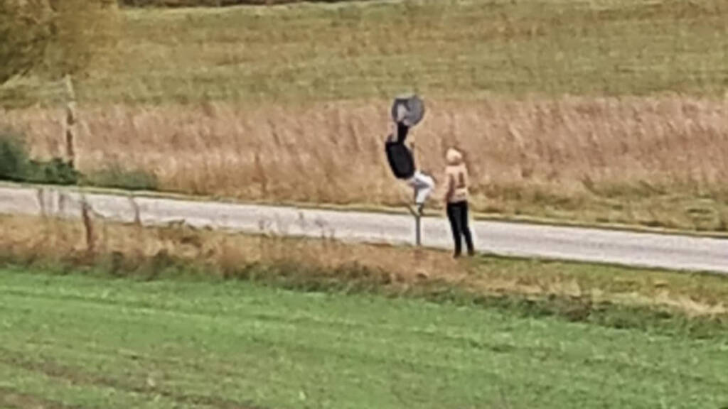 EAttachments90258050ce2f5ea812ca374dd4fa9c9a02c5af1 xl