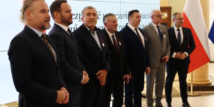 EAttachments9027877334404f3c08d9813a266aabc6cd5a8fc xl