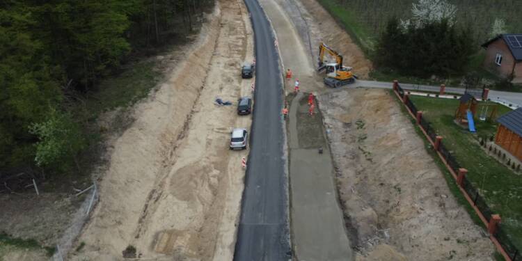 Jesienna poprawka dla dróg wojewódzkich. Remonty jeszcze w tym roku 1 EAttachments90299539f62f9c6adf08ea803810c801d31453f xl