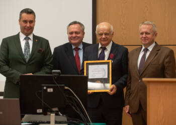 EAttachments903100800d9c74c2802c86f2c25d6d4a7c2c02d xl