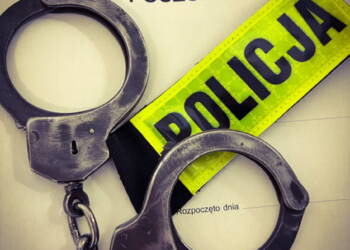 Niecodzienna prośba o policyjną interwencję. Zgłaszający był... poszukiwany 8 EAttachments9032275760243add486ce6d2258b4c2a3a0c958 xl