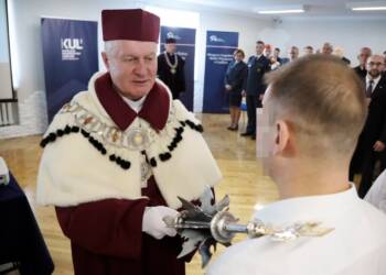 EAttachments90331112a285a913ed66817fa6a4a5fe93be2f3 xl