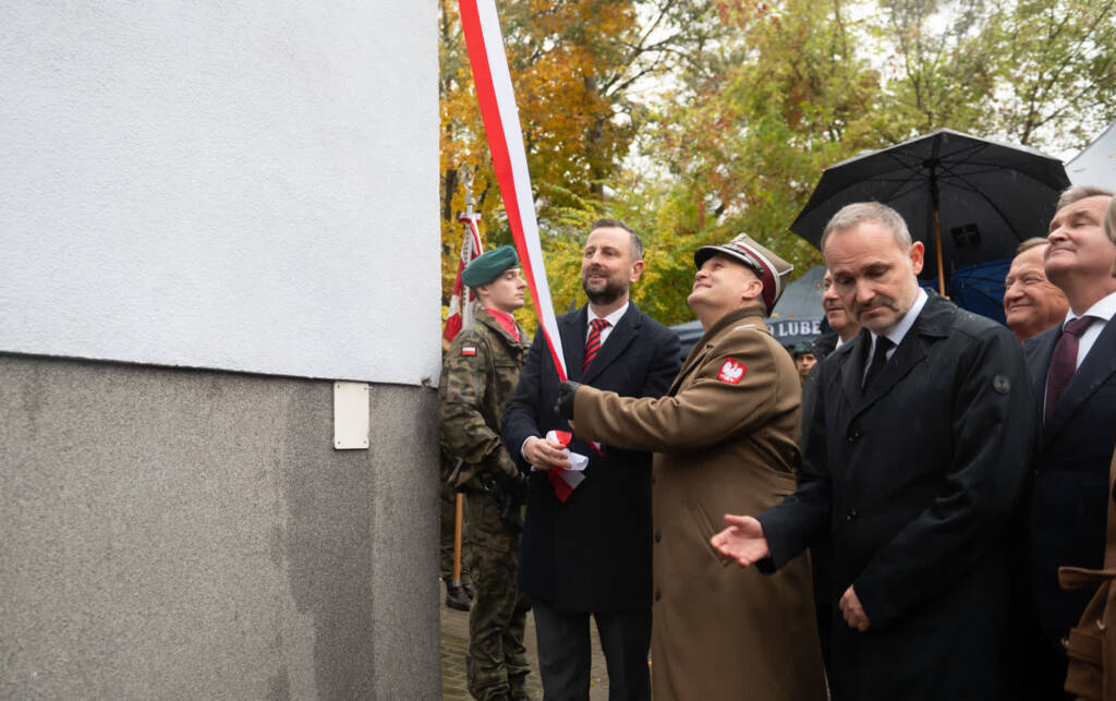 EAttachments9035318c6a4fed4563ee9c016d8d3171802c6ba xl