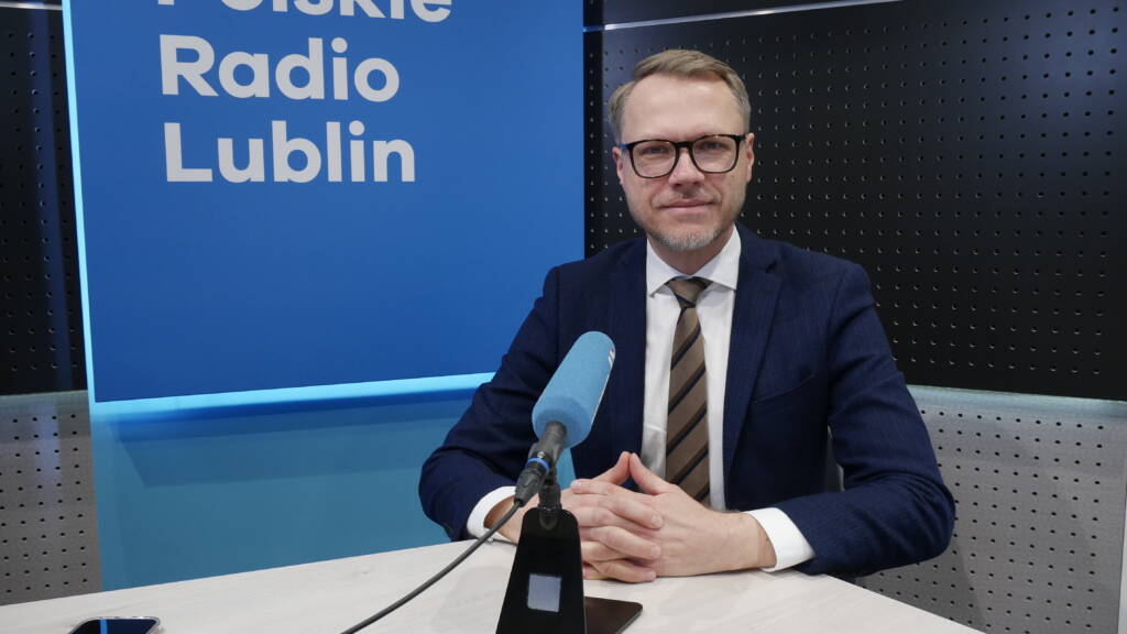 EAttachments90391231b7ee757c231ec6151278985b18a5a1d