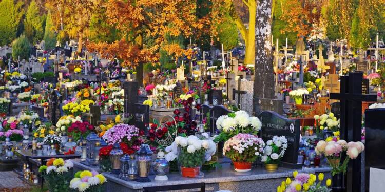 Policja ostrzega przed „hienami cmentarnymi”. Złodzieje wykorzystują czas zadumy 1 EAttachments9040249387bb2890f10df1647cee67528f725bd xl