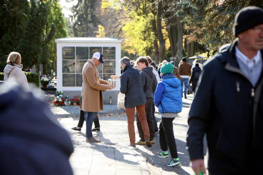 Kwesta na renowację zabytkowych nagrobków. Od piątku zbiórka na Lipowej 3 EAttachments90458728cbd3a84f958bf49416f1e8c58b9fb64 xl