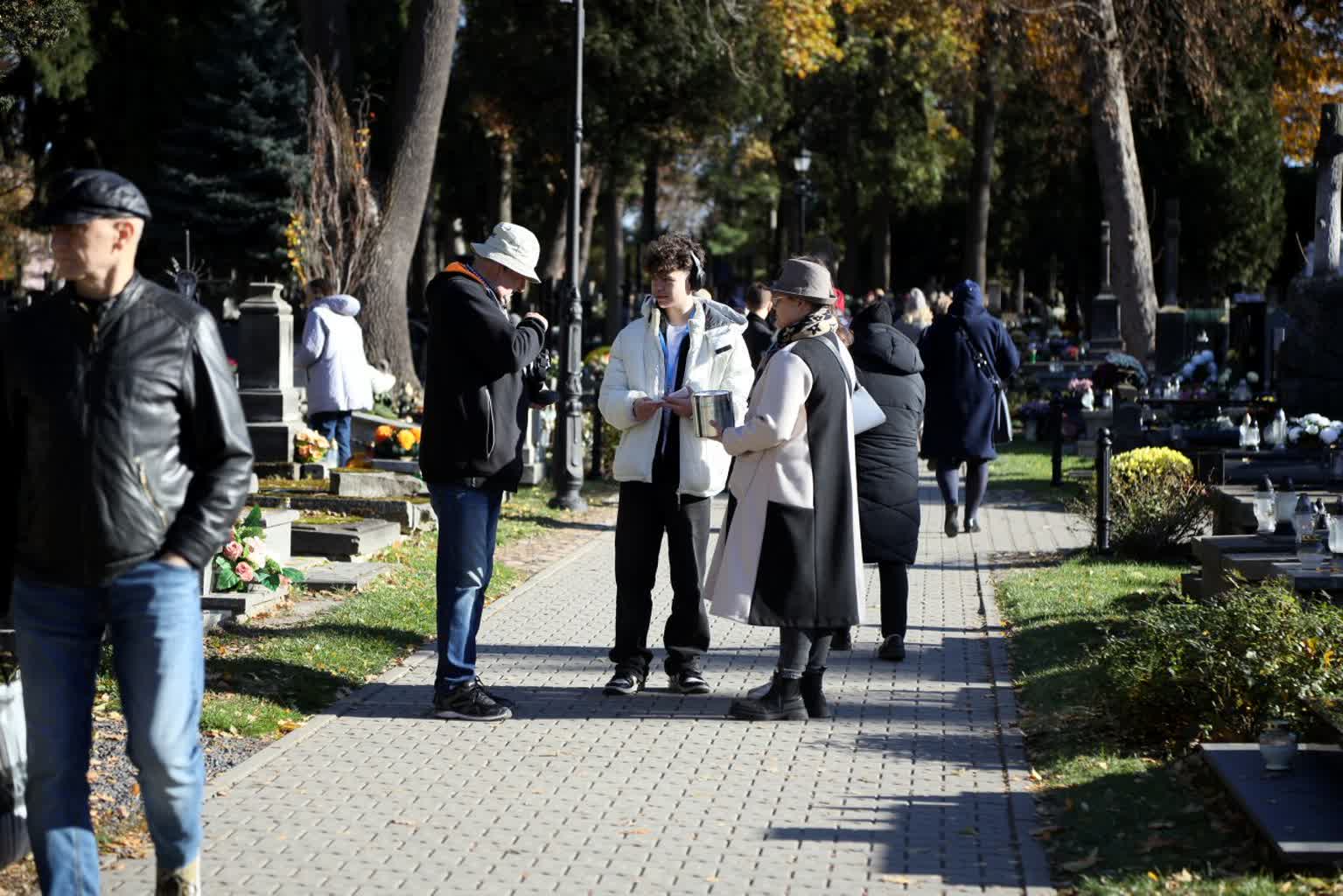Kwesta na renowację zabytkowych nagrobków. Od piątku zbiórka na Lipowej