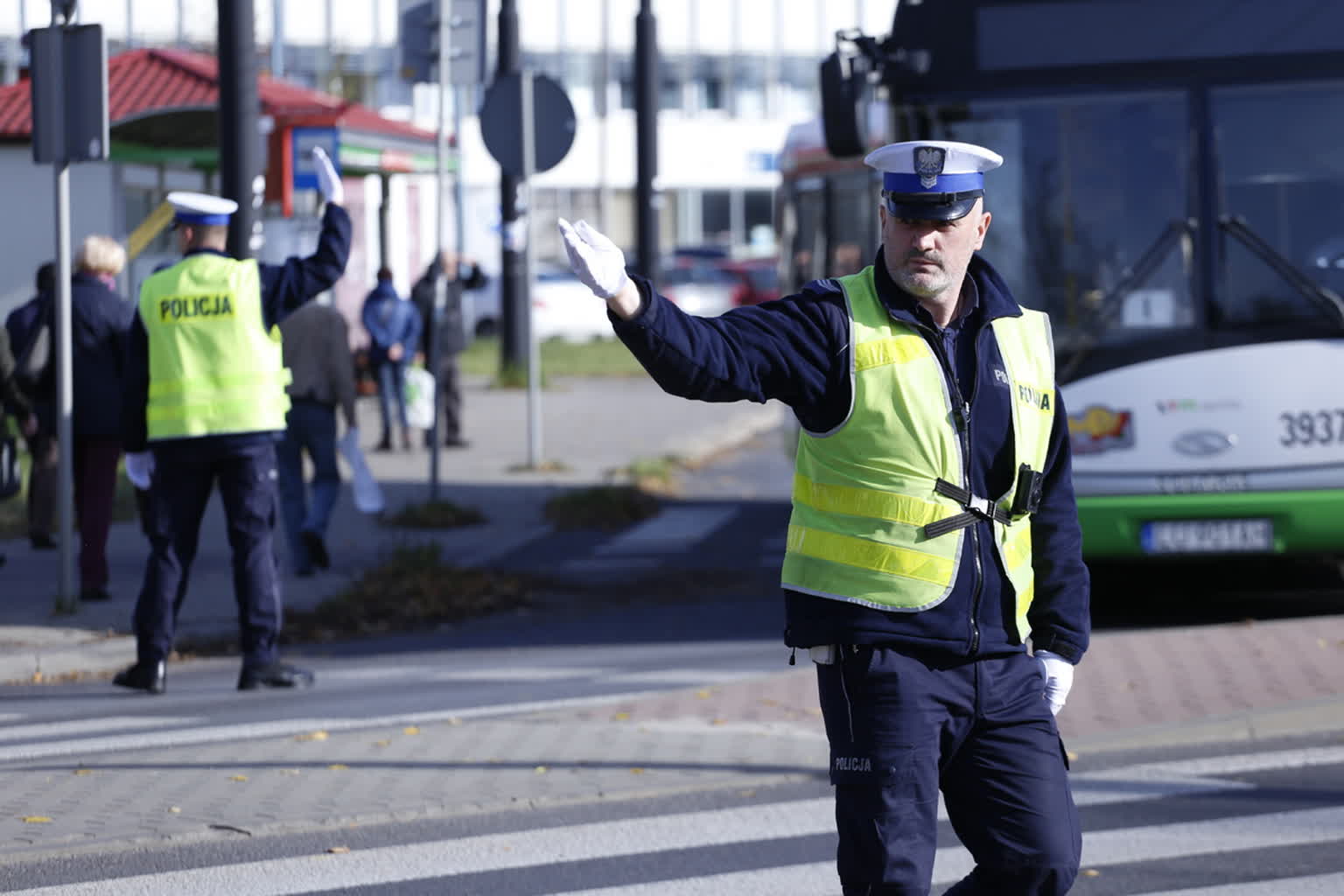 Korki i wzmożony ruch. Jak trzymać nerwy na wodzy?