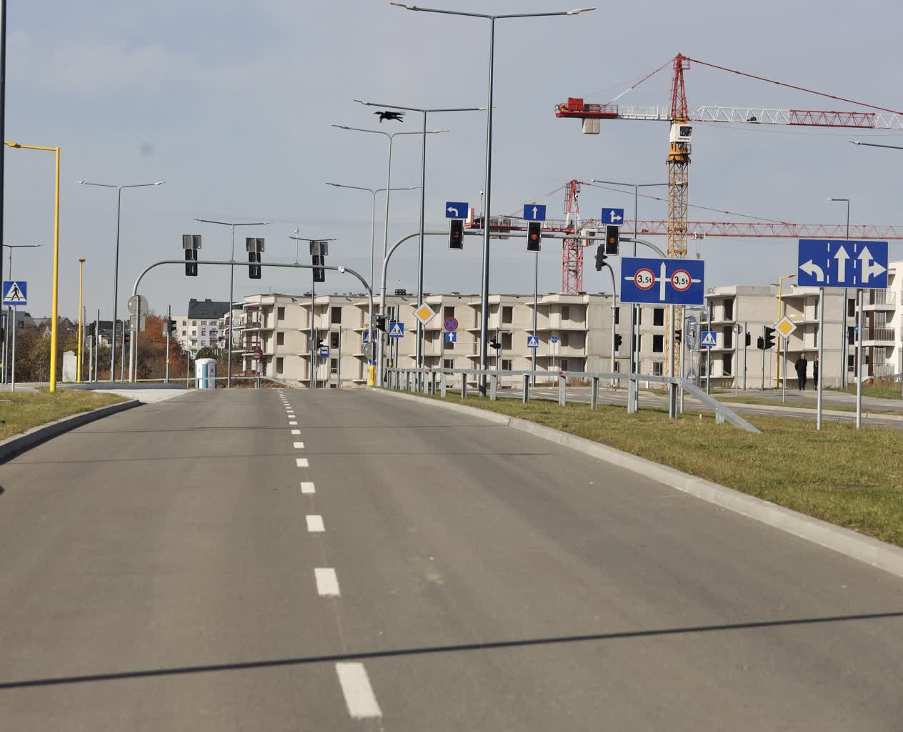 „Ta droga zmienia wszystko”. Nowy odcinek ul. Węglarza otwarty [ZDJĘCIA]