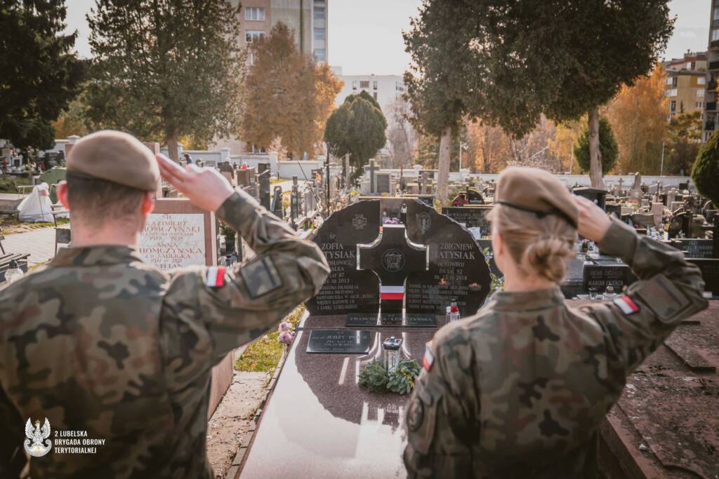 EAttachments904788761e7523e86a6b0cf8b10cc6307e261b7