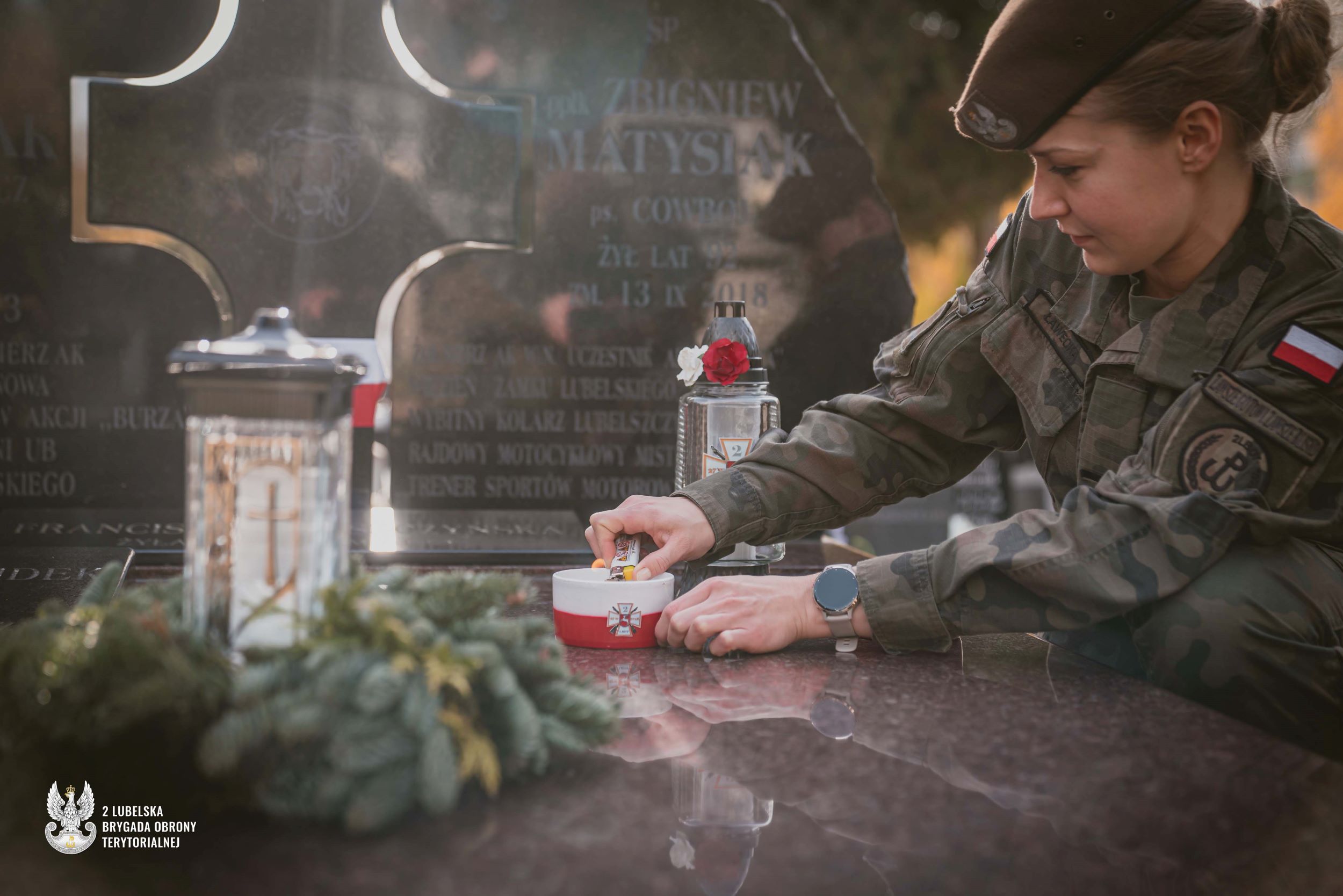 Terytorialsi pamiętają o mogiłach poległych żołnierzy [ZDJĘCIA]