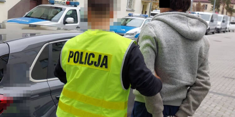 Kierował pod wpływem alkoholu i narkotyków. Wszczęto procedurę wydalenia z Polski 1 EAttachments90483218d24aecbc2e4a6dbbb20fe17cac643dd xl