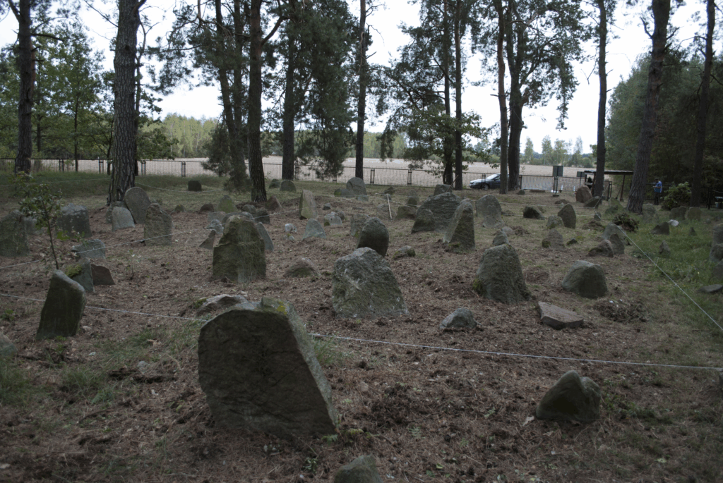 Cmentarz tatarski w Studziance chętnie odwiedzany w okresie Wszystkich Świętych 1 EAttachments1736327464ea6015e55f81bcd298d5deddecf05