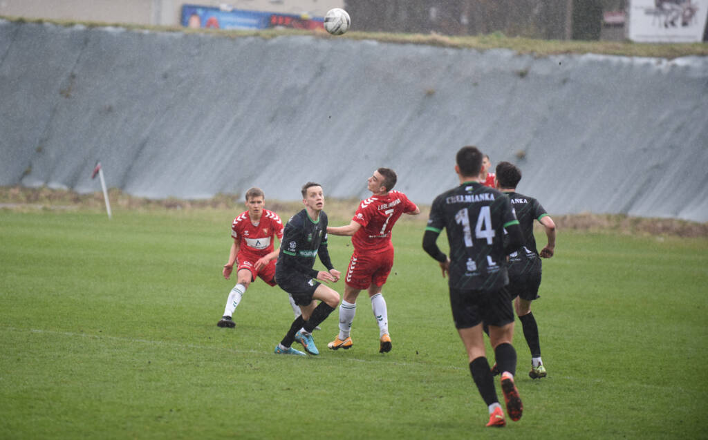 Piłkarska niespodzianka. Bug lepszy od Chełmianki 1 EAttachments7014034d516e8d71eaf957643ed891a6420a568