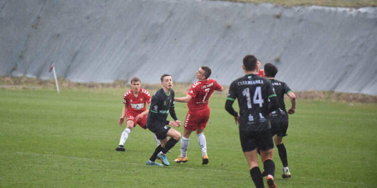 Piłkarska niespodzianka. Bug lepszy od Chełmianki 1 EAttachments7014034d516e8d71eaf957643ed891a6420a568