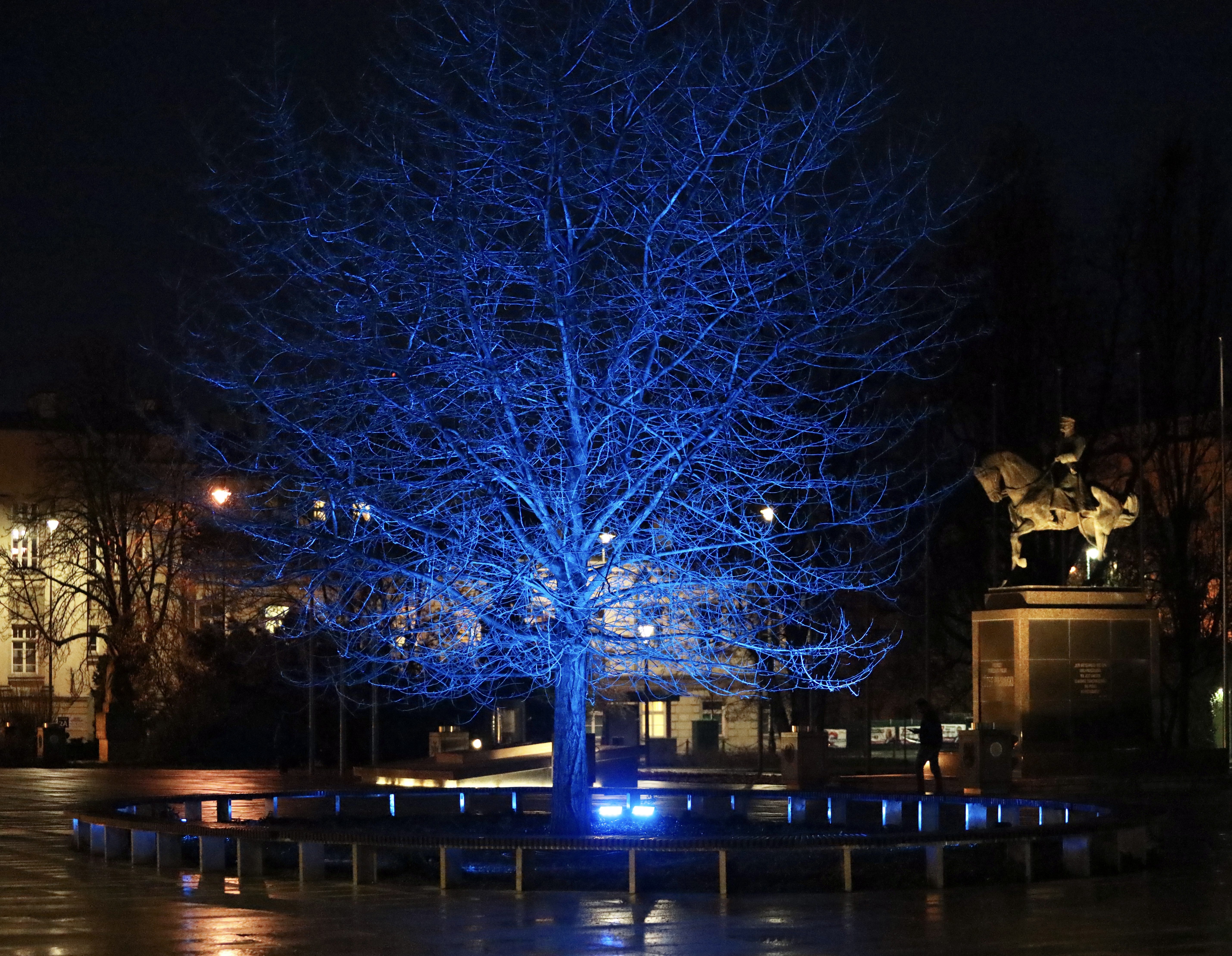 Lublin zaświeci się na niebiesko! Dziś Międzynarodowy Dzień Praw Dziecka