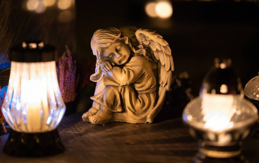 Pamięć o zmarłych jest dla nas istotna. Tradycje Wszystkich Świętych 2 EAttachments8314332b139c2cf5f1c29b90af0cd66d4abf86c