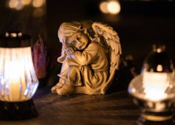 Pamięć o zmarłych jest dla nas istotna. Tradycje Wszystkich Świętych 8 EAttachments8314332b139c2cf5f1c29b90af0cd66d4abf86c