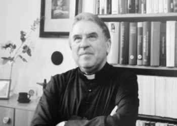 EAttachments8463732eb14622c5b7ae4189ce0968a38a5498f