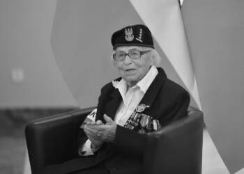 EAttachments8465506756c8e17eab8aa8ede9a7259d4d18aa7