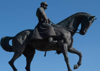 10.11.2025 Anna Kaczkowska "Jak przechowaliśmy marszałka" 9 EAttachments8592194a11ab4b7f73677b41bc844c47063c006 xl