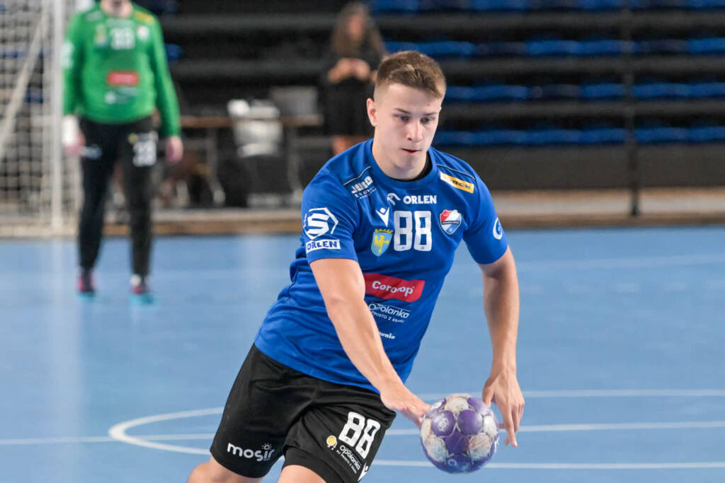 EAttachments89715951a2a6424abe906636d740b8ce64aabe5 xl